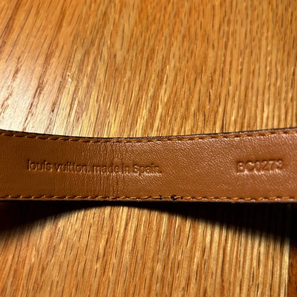 Louis Vuitton Women’s Leather Monogram Bracelet - Picture 4 of 7